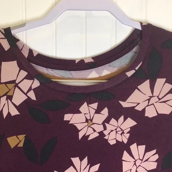 💖 LOGO | by Lori Goldstein Knit Printed Top & Solid Tank Twin Set Small - Picture 8 of 8